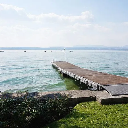 Primavera Lago * סירמיונה